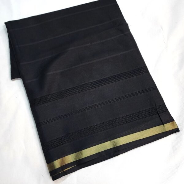 Pure Lawn Tarkashi Shawl