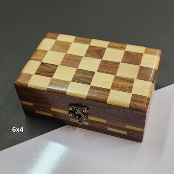 Wooden Polished Check Jewlery Box 6x4