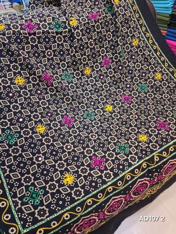 Ajrak Cotton Handmade Dupatta Embroidered - Image 2