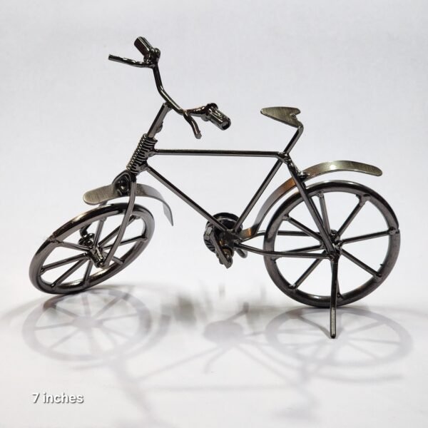 Metal Vintage Cycle Model Decoration 6 inches