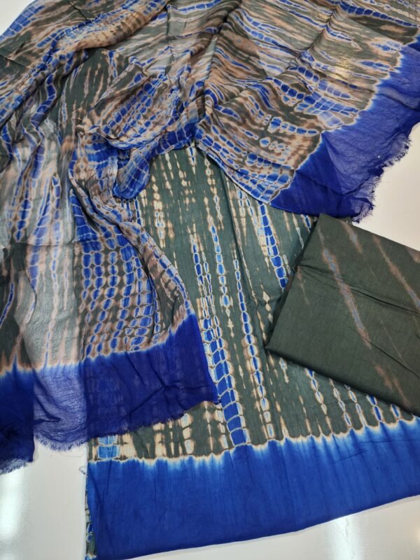 3 Piece Tie and Dye Lawn Suit Chiffon Dupatta