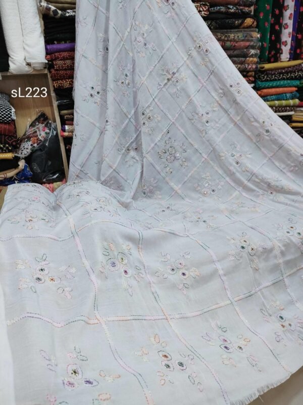 Swiss Lawn Hand Embroidered Tarkashi Shawl