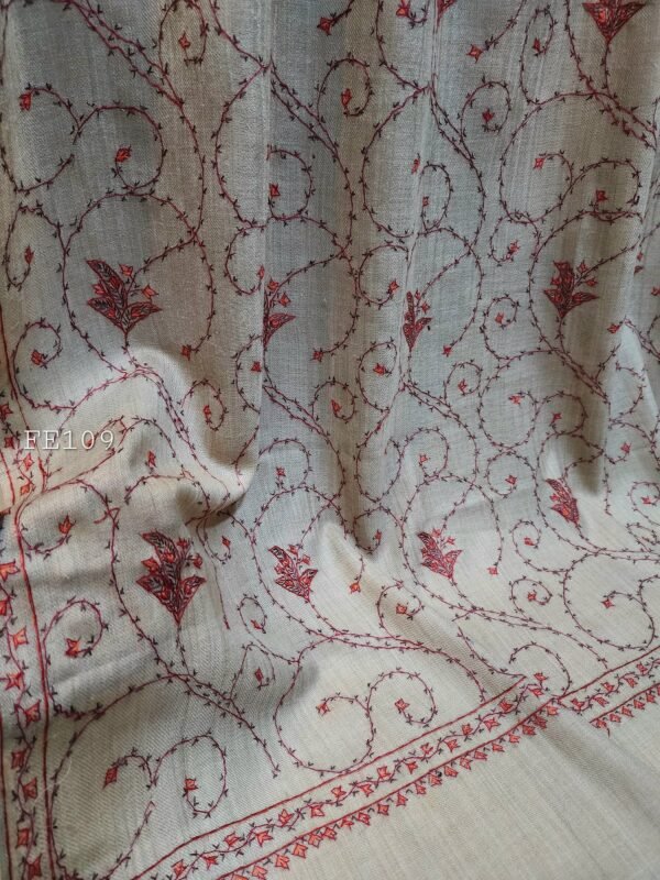Pashmina Handmade Full Embroidered Shawl Beautiful New Design 2024 Collection Made in Kashmir - Image 4