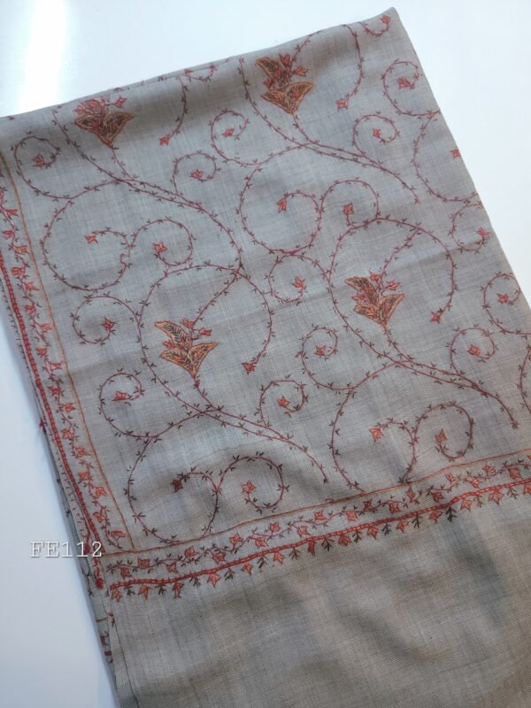 Pashmina Handmade Full Embroidered Shawl Beautiful New Design 2024 Collection Made in Kashmir - Image 3