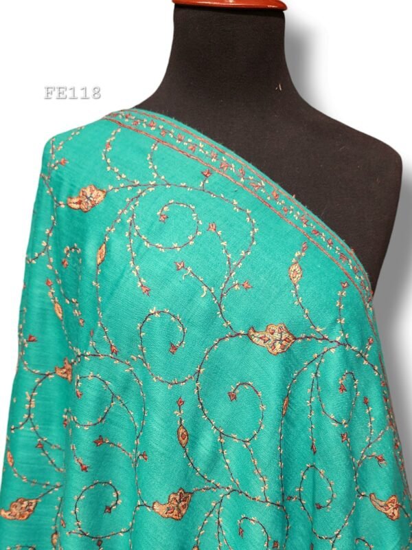 Pashmina Handmade Full Embroidered Shawl Beautiful New Design 2024 Collection Made in Kashmir - Image 5