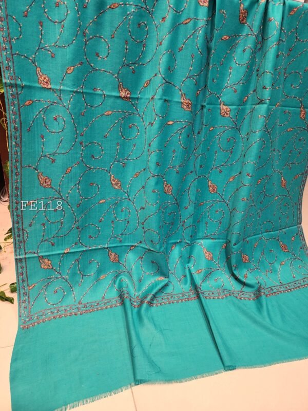 Pashmina Handmade Full Embroidered Shawl Beautiful New Design 2024 Collection Made in Kashmir - Image 3