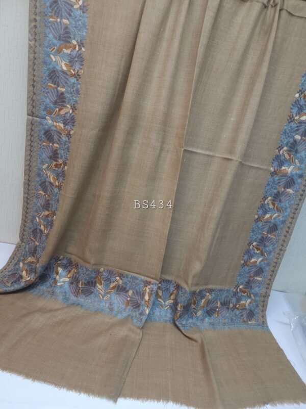 Kashmiri Shawl | Fine Pashmina Aari 4 Side Border Shawl Gift Item - Image 2