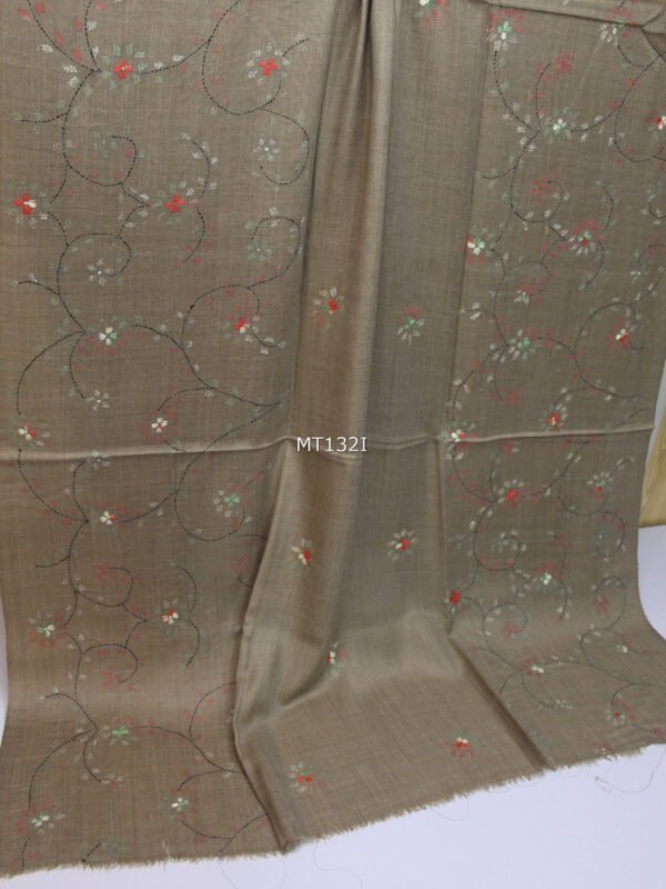 Pashmina Handmade Full Embroidered Shawl Perfect For Gifts - Image 2