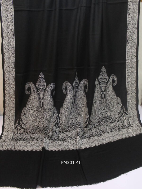 Pashmina Shawl | Papermache Border and Palla Embroidery 2024 Design - Image 2