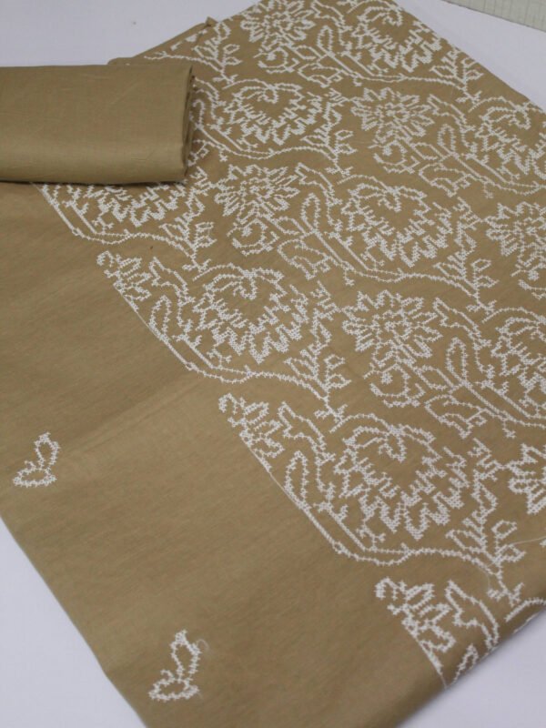 Breeze Lawn 2 Pc Embroidered Suits - Image 2