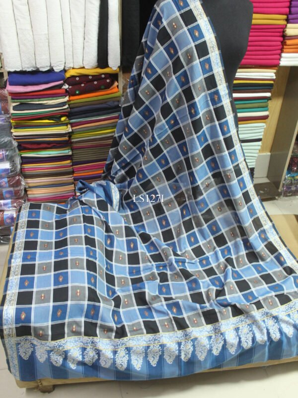 Pure Lawn Jacquard Check Design Work Beautiful Shawl 2025 Design - Image 2