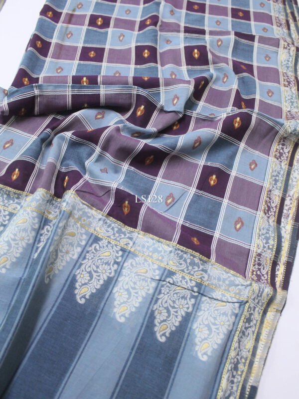 Pure Lawn Jacquard Check Design Work Beautiful Shawl 2025 Design