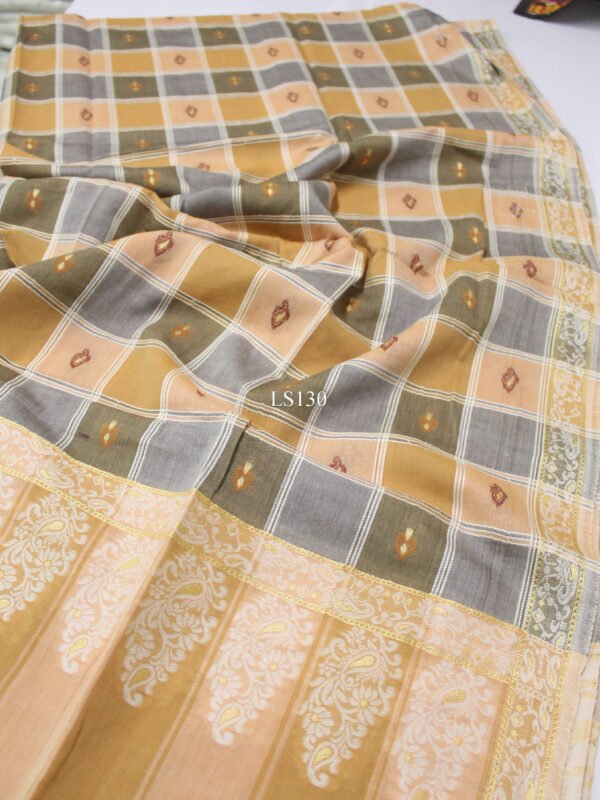 Pure Lawn Jacquard Check Design Work Beautiful Shawl 2025 Design