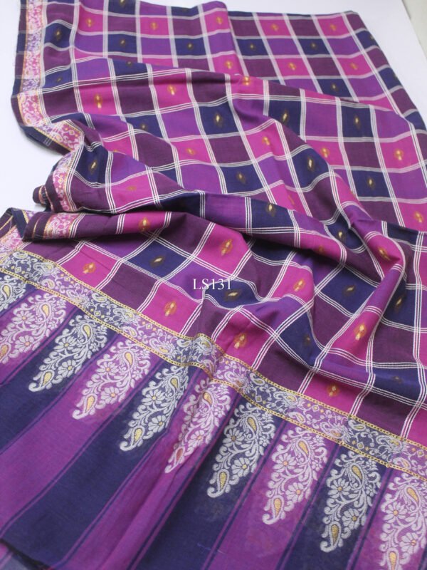 Pure Lawn Jacquard Check Design Work Beautiful Shawl 2025 Design