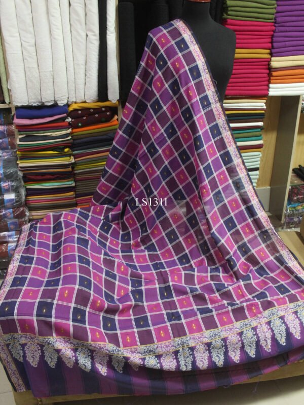 Pure Lawn Jacquard Check Design Work Beautiful Shawl 2025 Design - Image 2