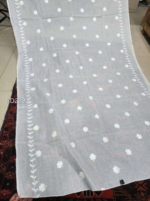 White Pure Lawn Embroidered Dupatta Dyeable | RD229
